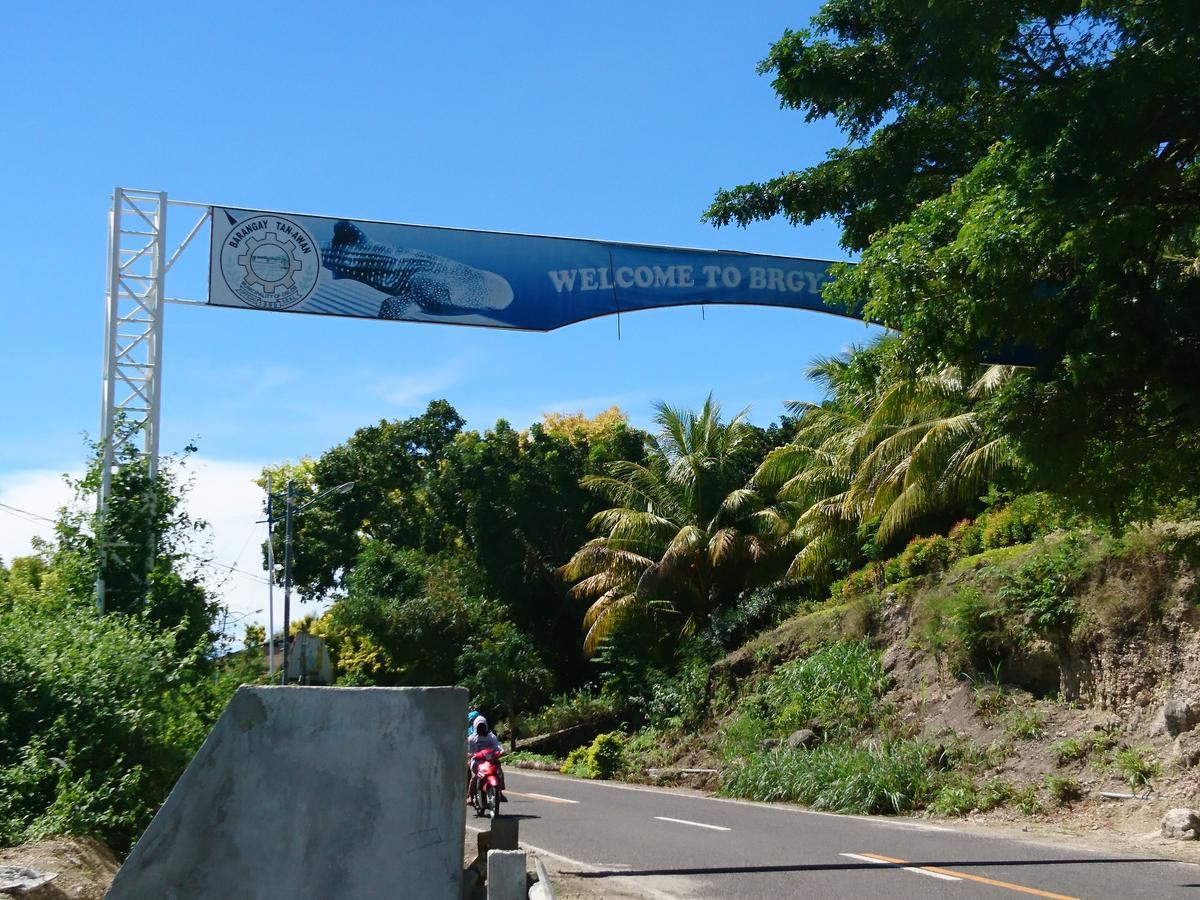 Secter Place Hotel Oslob Buitenkant foto